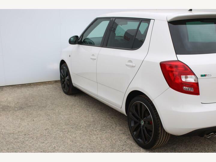Skoda Fabia 1.4 Tsi Vrs S2000 Dsg Euro 5 White #6