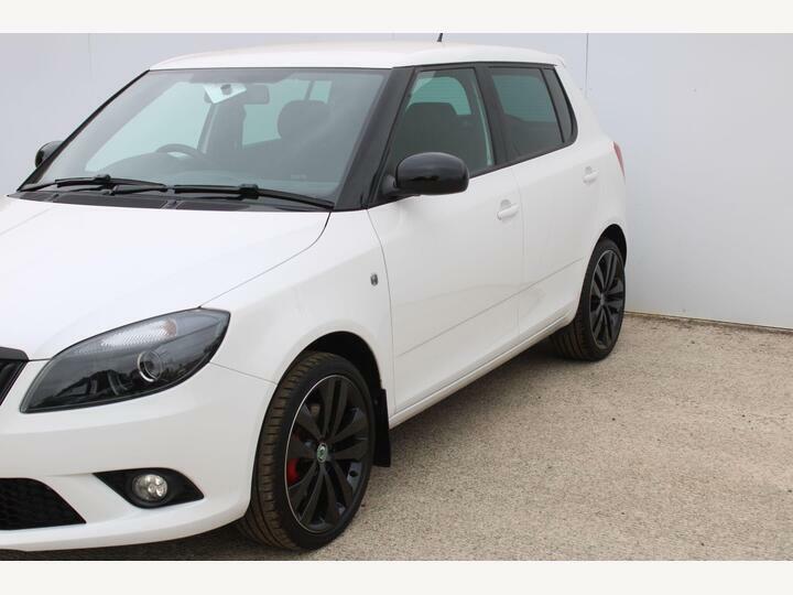 Skoda Fabia 1.4 Tsi Vrs S2000 Dsg Euro 5 White #4