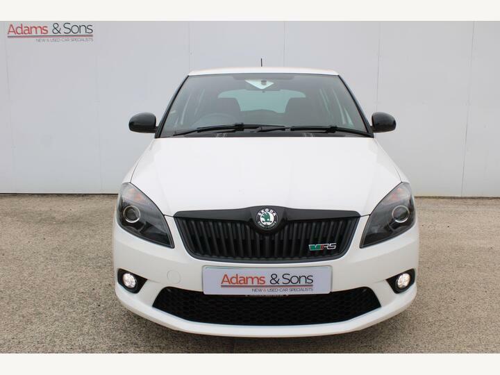 Skoda Fabia 1.4 Tsi Vrs S2000 Dsg Euro 5 White #3