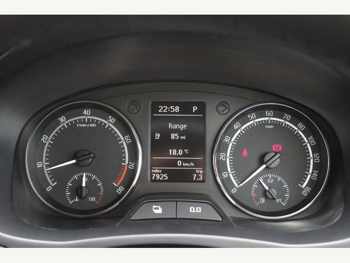 Skoda Fabia Grey #42