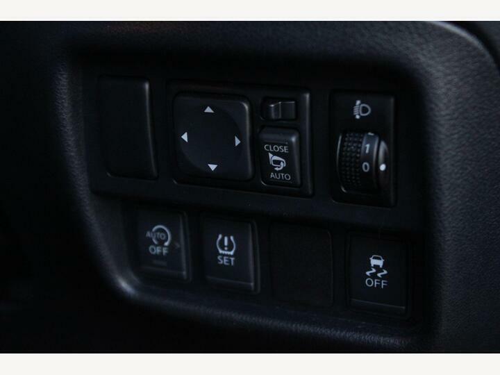 Nissan Juke Juke Tekna Dci Black #37