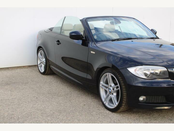 BMW 1 Series 2.0 118D Sport Plus Edition Euro 5 Black #2