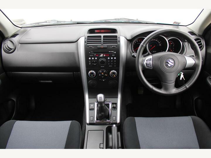 Suzuki Grand Vitara 1.6 Vvt Plus 105 Bhp Grey #17