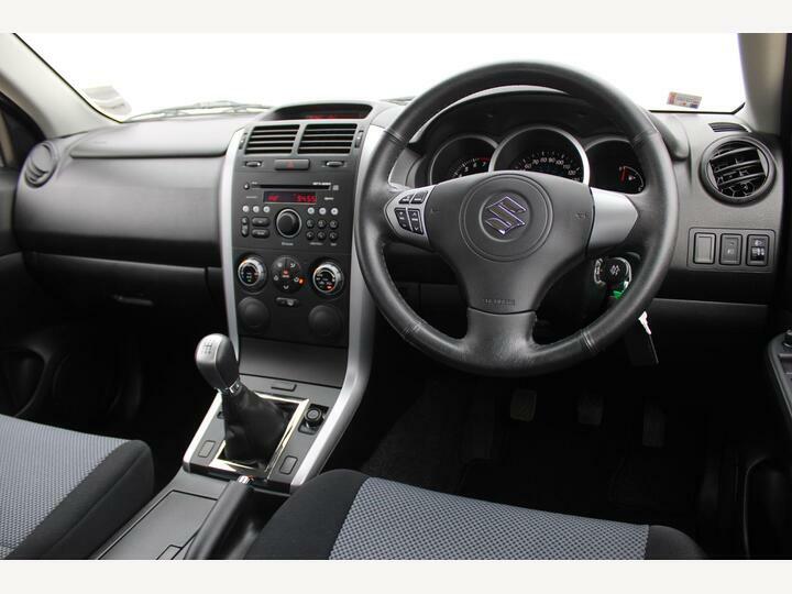 Suzuki Grand Vitara 1.6 Vvt Plus 105 Bhp Grey #18