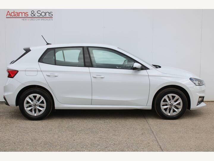 Skoda Fabia 1.0 Tsi Se Edition Dsg Euro 6 Ss White #5