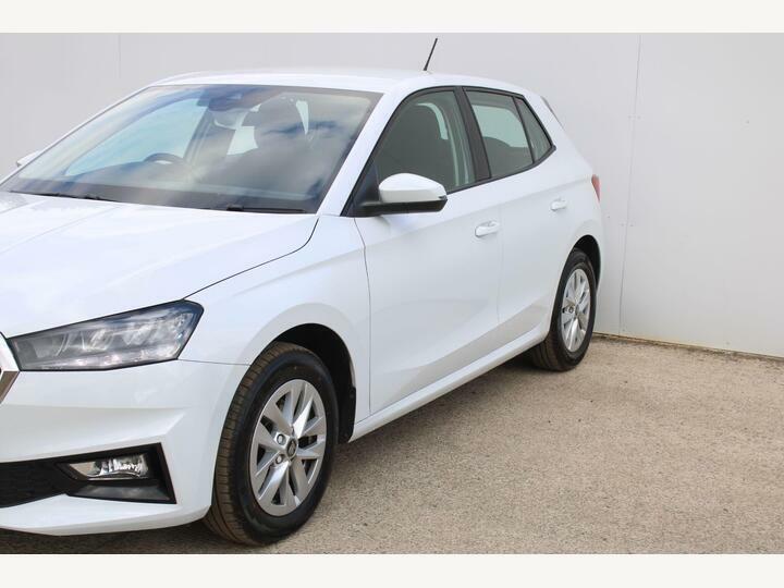 Skoda Fabia 1.0 Tsi Se Edition Dsg Euro 6 Ss White #4