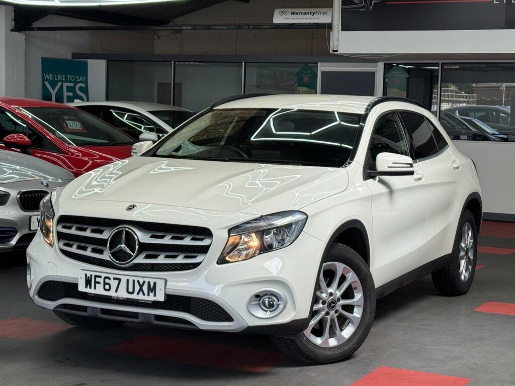 Mercedes-Benz GLA Class Suv 2.1 Gla200d Se Euro 6 Ss 201767 WF67UXM White #3