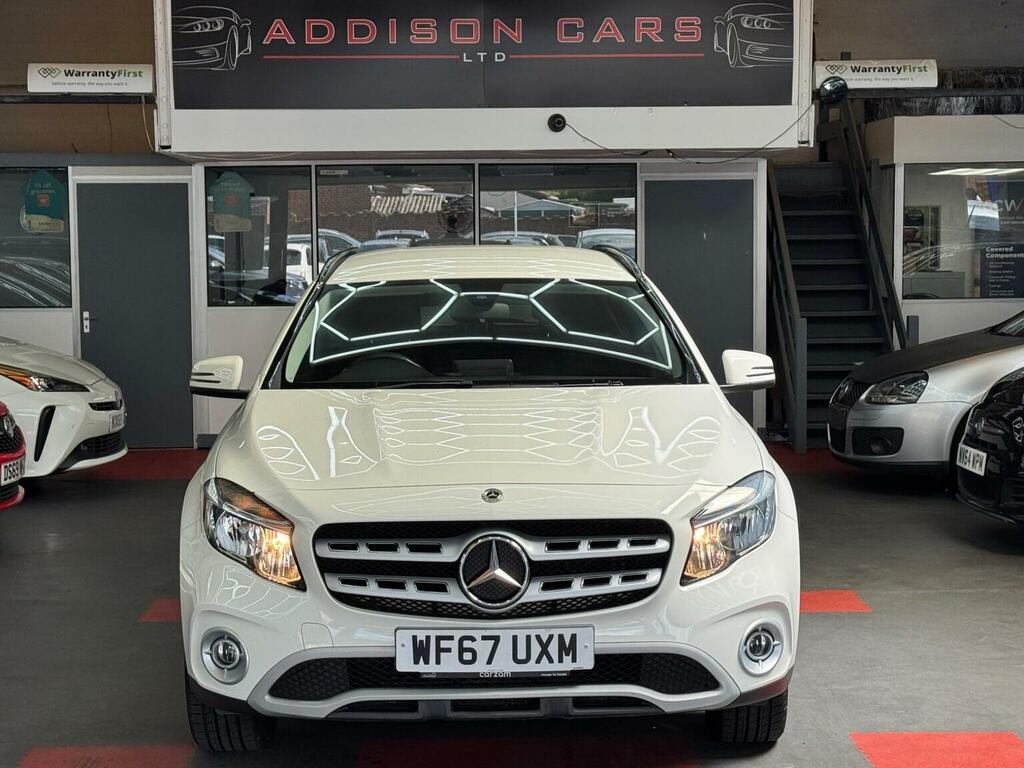 Mercedes-Benz GLA Class Suv 2.1 Gla200d Se Euro 6 Ss 201767 WF67UXM White #2