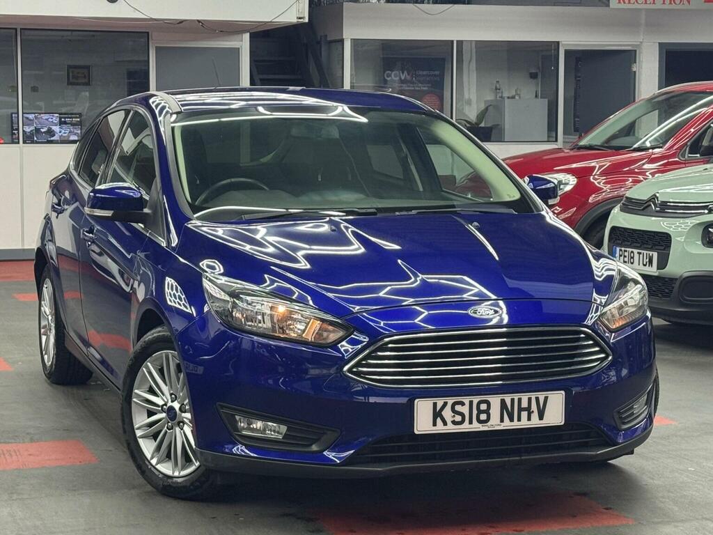 Ford Focus Hatchback 1.0T Ecoboost Zetec Edition Euro 6 Ss Blue