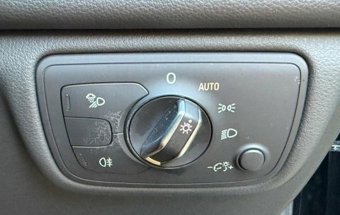 Audi A6 Saloon A6 S Line Tdi Ultra White #38