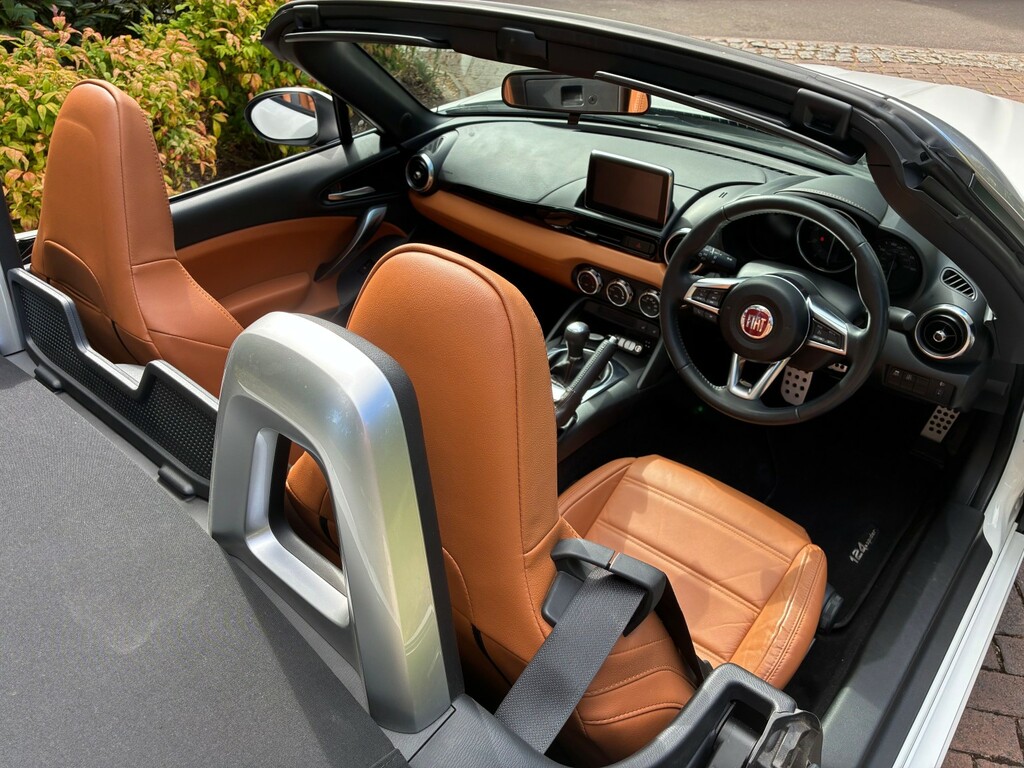 Fiat 124 Spider 1.4 124 Spider 1.4 Multiair Turbo 140Hp Lusso White #6
