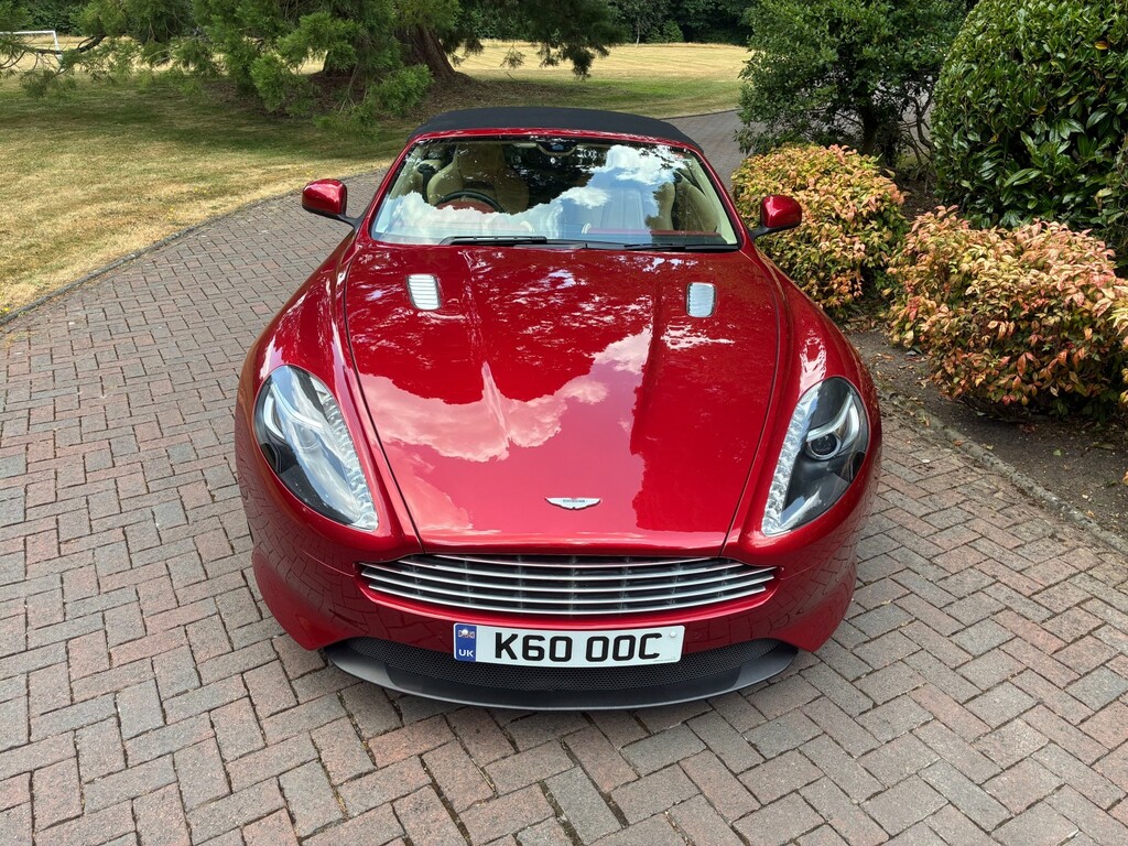 Aston Martin DB9 6.0 V12 T-tronicii Euro 5 Silver #19