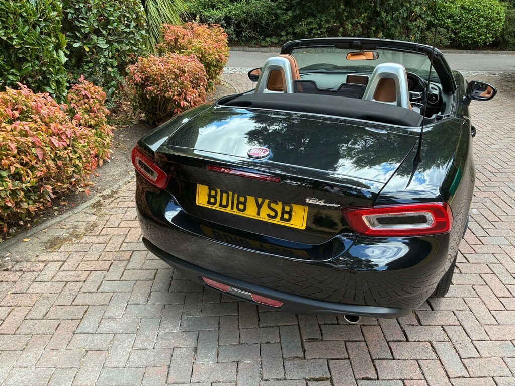 Fiat 124 Spider Multiair Lusso Plus - Bose Audio Rear Camera S Black #25