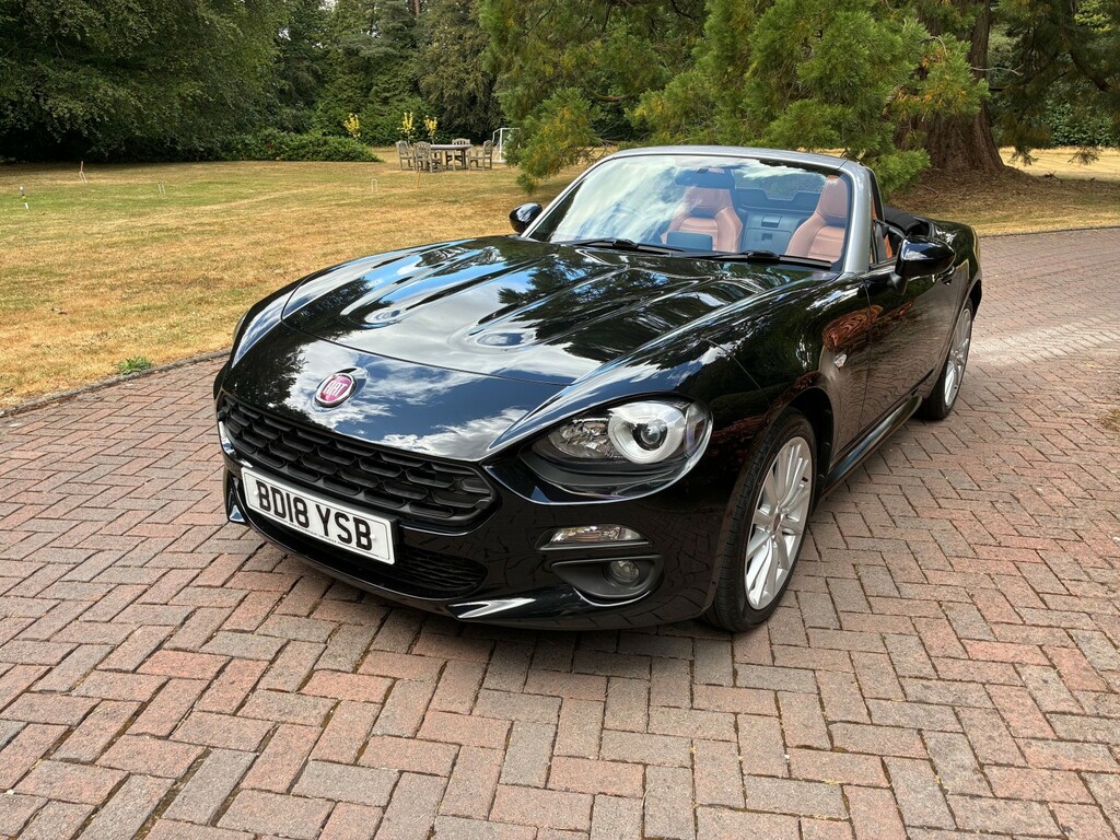 Fiat 124 Spider 1.4 Multiair Turbo 140Hp Lusso Black #5