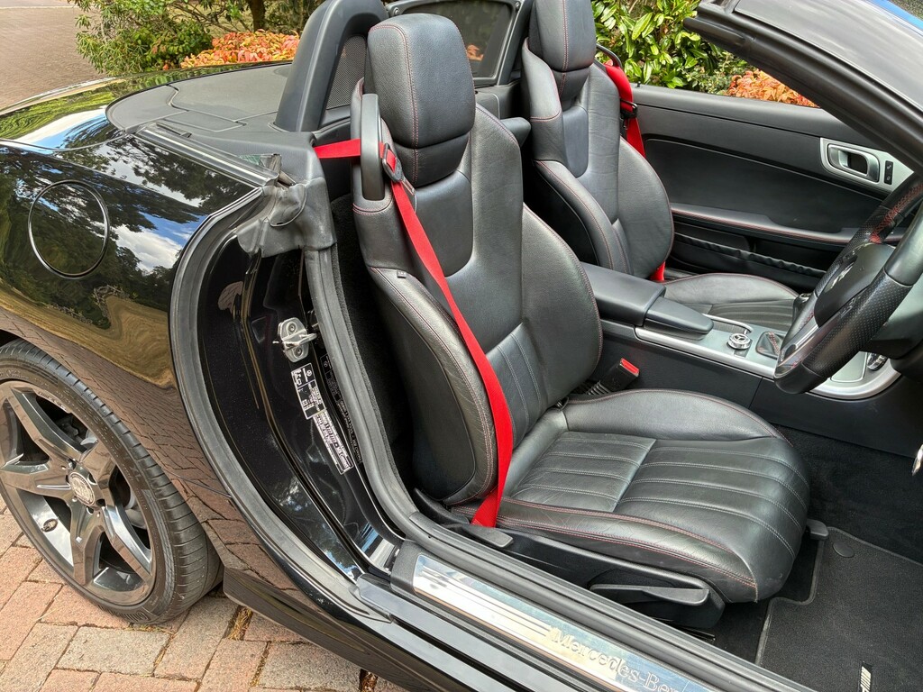 Mercedes-Benz SLK 1.8 Slk200 Amg Sport Black #2