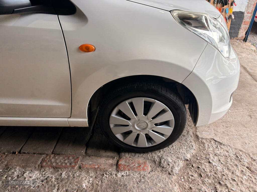 Suzuki Alto 1.0 Sz White #5