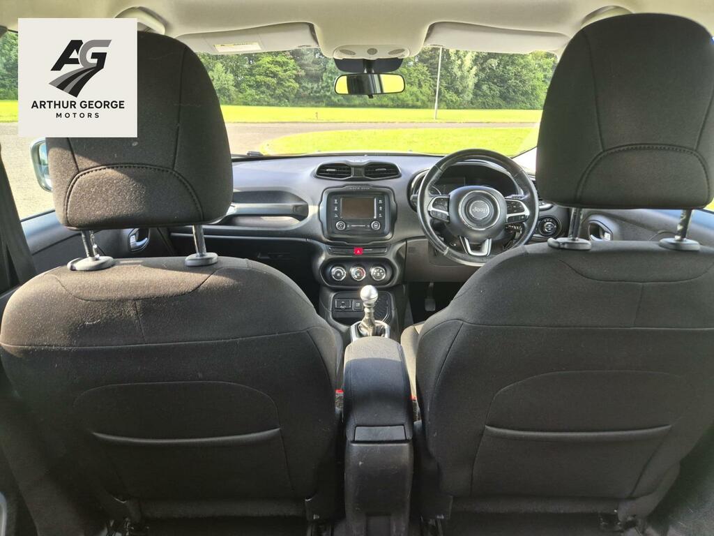 Jeep Renegade Longitude White #5