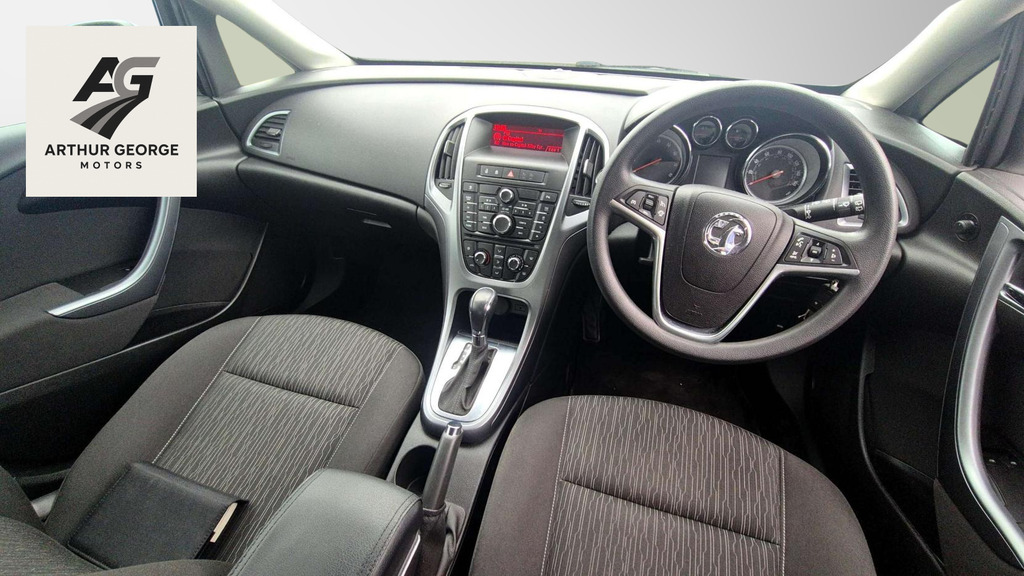 Vauxhall Astra 1.6 16V Design Hatchback Euro 5 1 Blue
