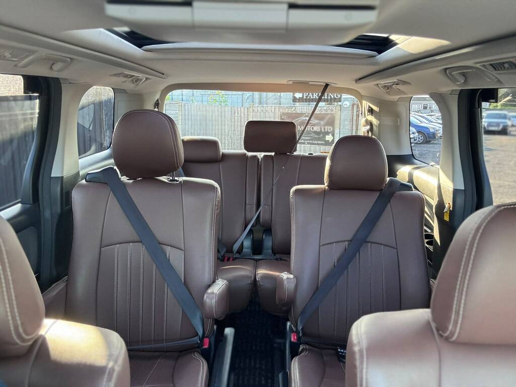 Toyota Vellfire 2.4 Hybrid Vvti 7 Seat - Aeras X White #16