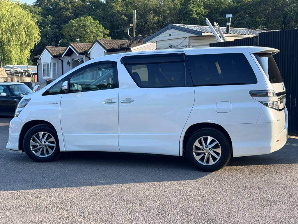 Toyota Vellfire 2.4 Hybrid Vvti 7 Seat - Aeras X White #7