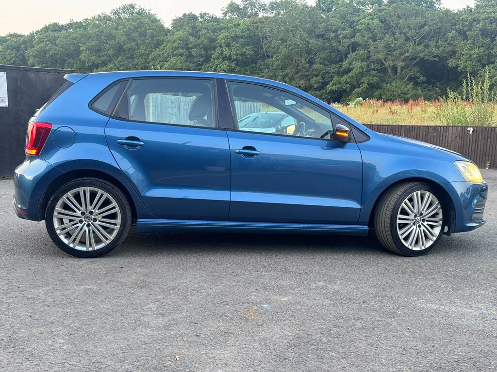 Volkswagen Polo Hatchback Blue #5