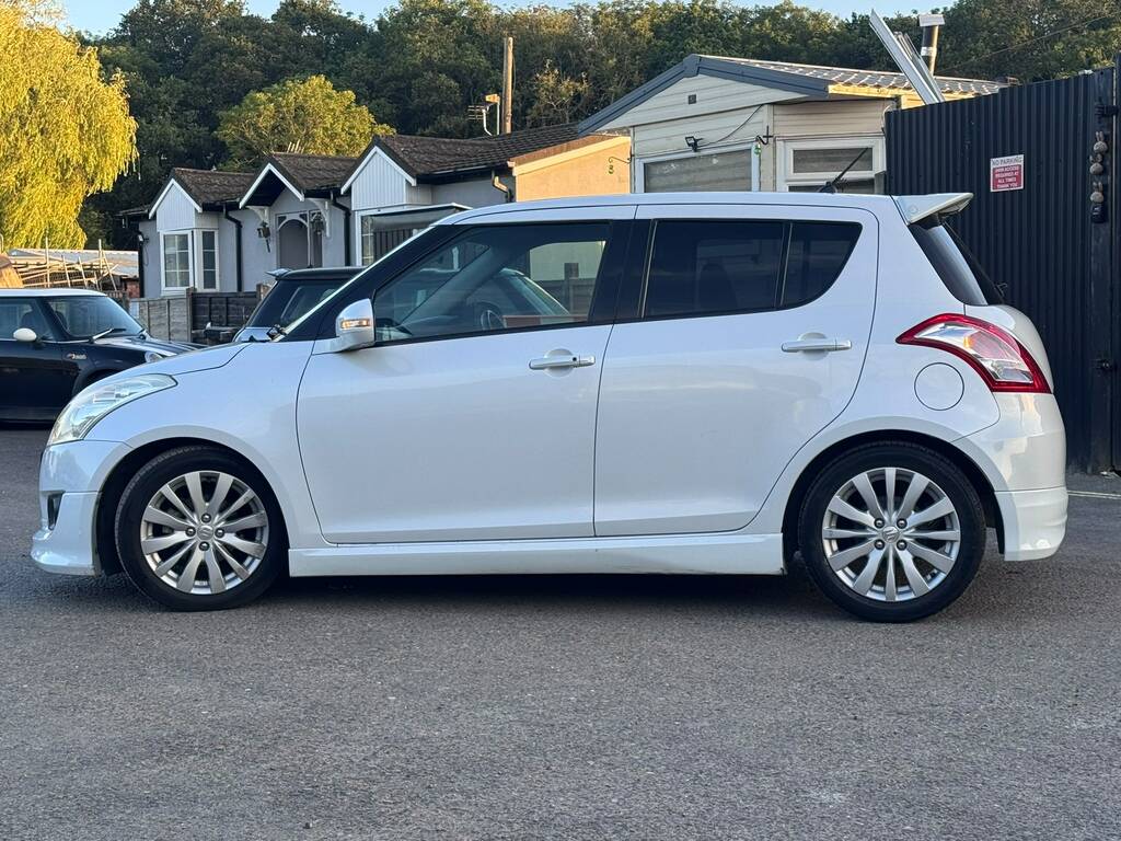 Suzuki Swift Hatchback White #6