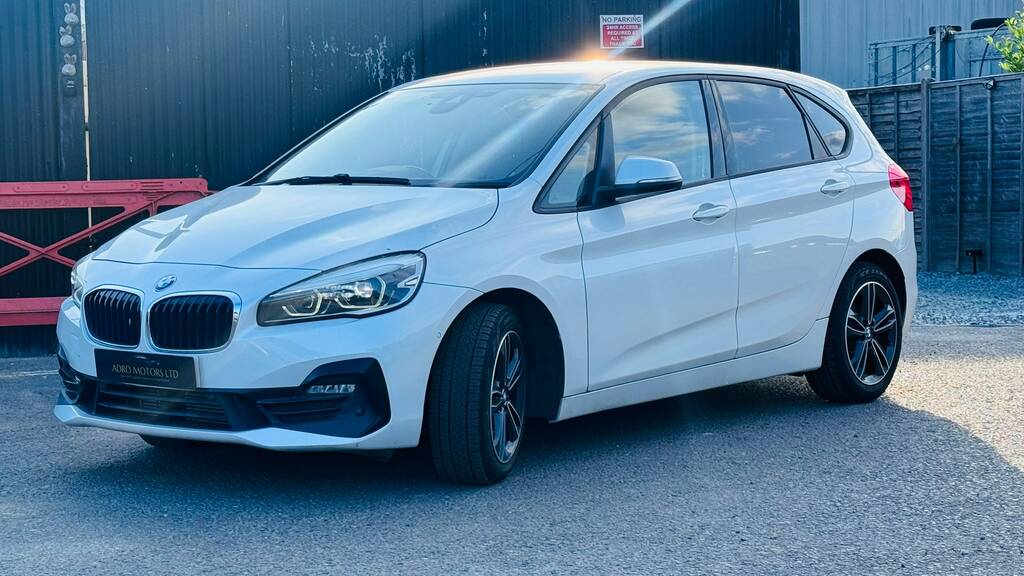 BMW 2 Series Mpv White #3