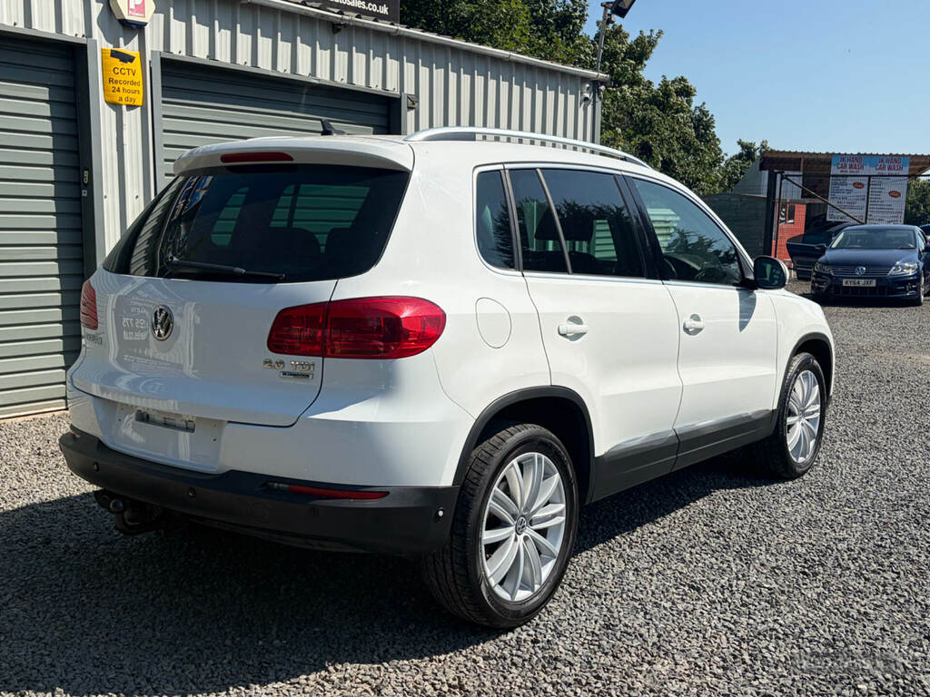 Volkswagen Tiguan 2.0 Tdi Bluemotion Tech Match Edition 150 2Wd White #3