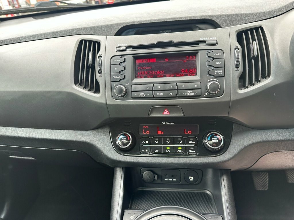 Kia Sportage 1.7 Crdi Ecodynamics 3 2Wd Euro 5 Ss Black #26