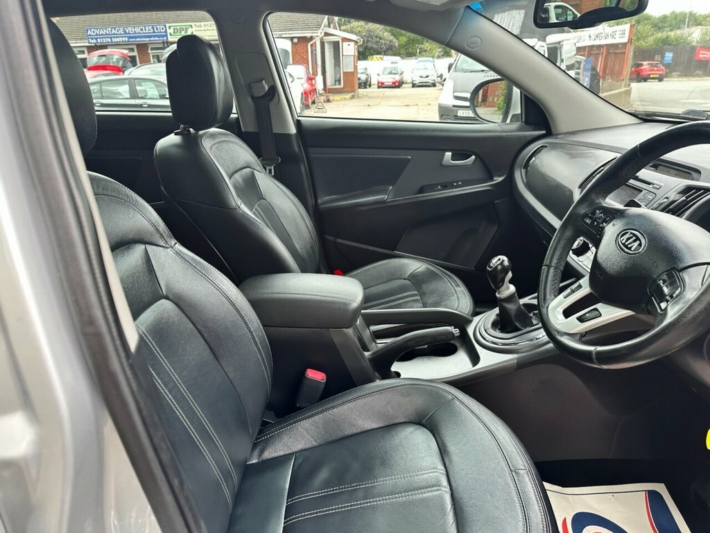 Kia Sportage 1.7 Crdi Ecodynamics 3 2Wd Euro 5 Ss Black #24