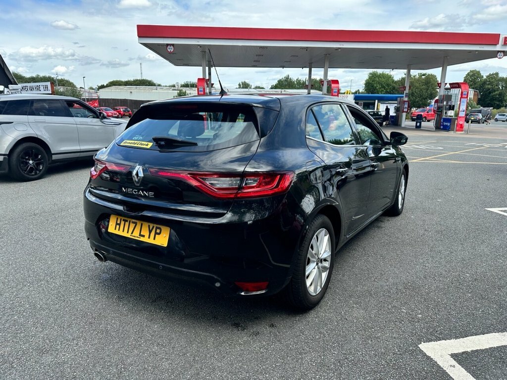 Renault Megane 1.6L Dynamique Nav Black #6