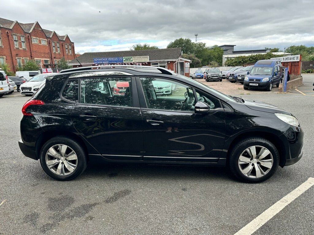 Peugeot 2008 1L Active Black #5