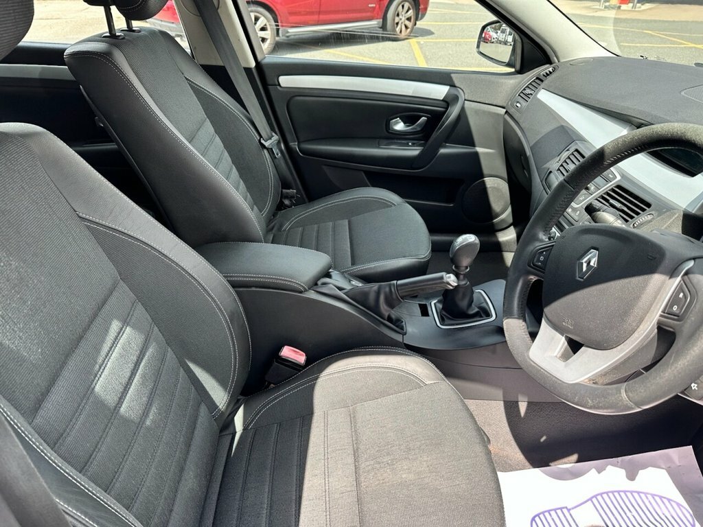 Renault Laguna Expression Grey #16