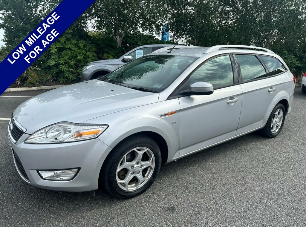 Ford Mondeo 2L Zetec Silver #3