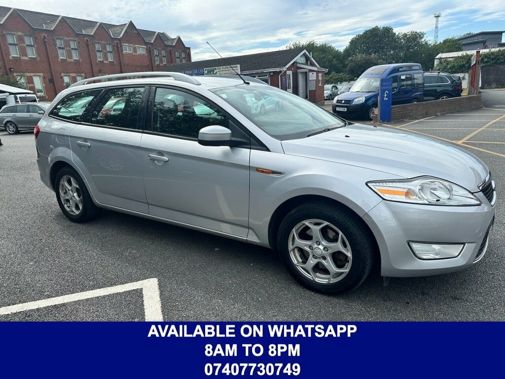 Ford Mondeo 2L Zetec Silver