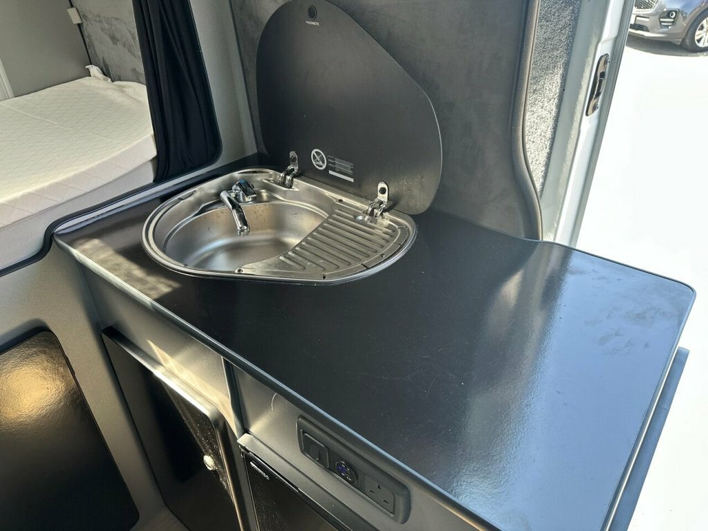 Renault Master Diesel White #20