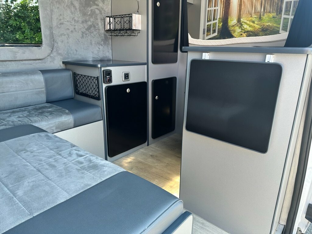 Renault Master Diesel White #17