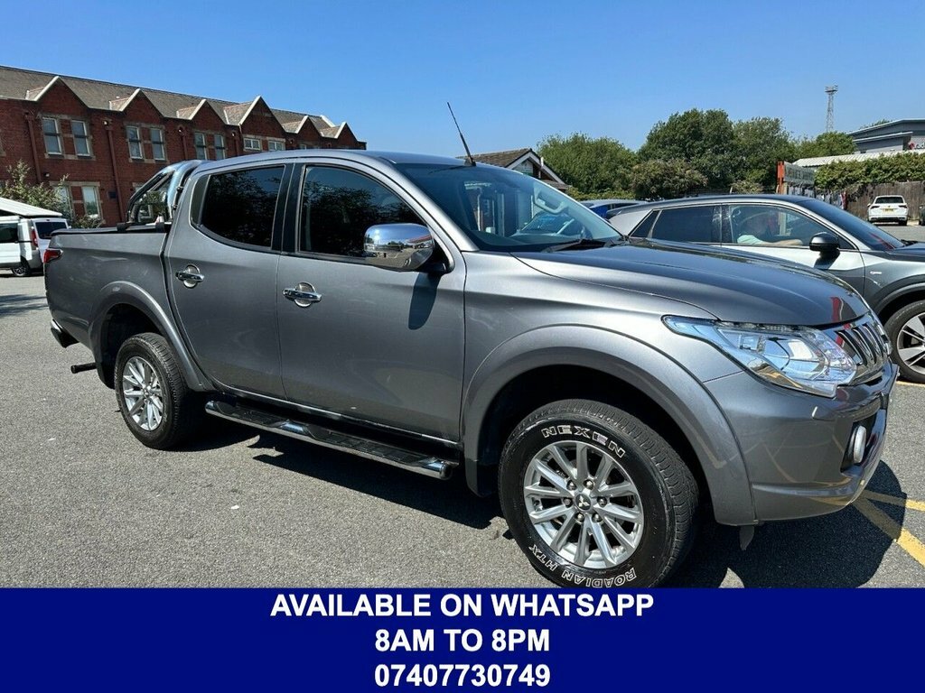Mitsubishi L200 2.4L Dc Barbarian Grey