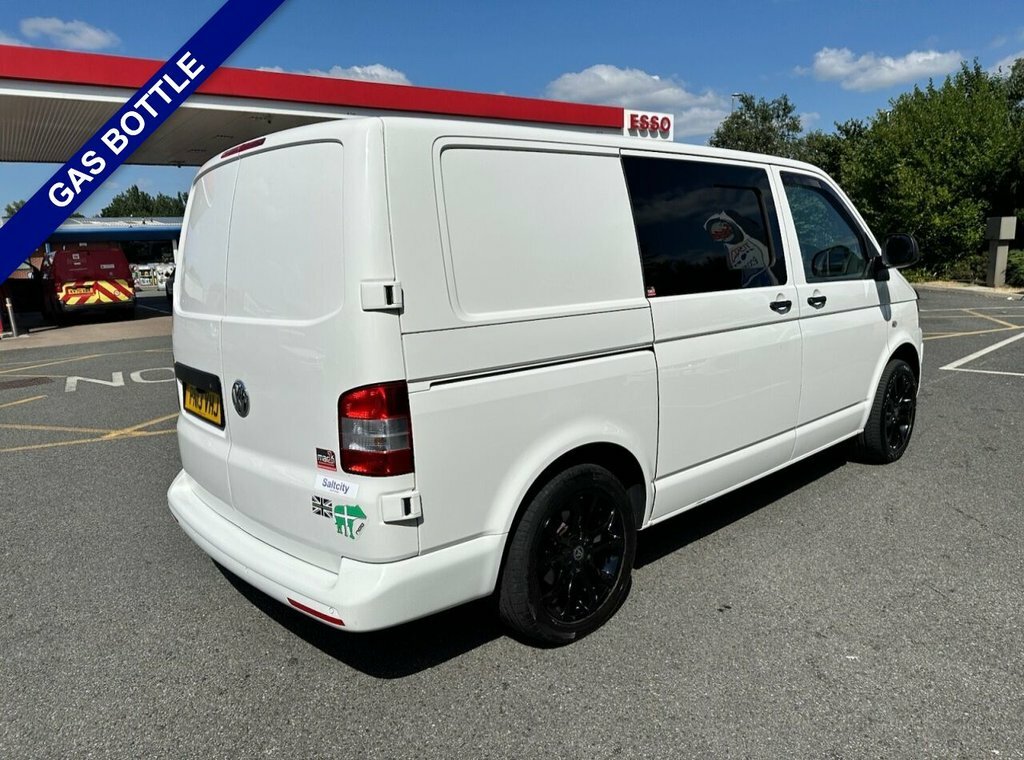 Volkswagen Transporter Panel Van White #7