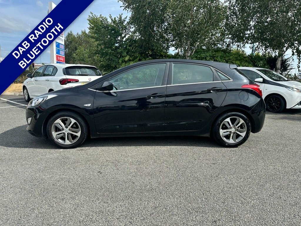 Hyundai I30 1L Se Black #4