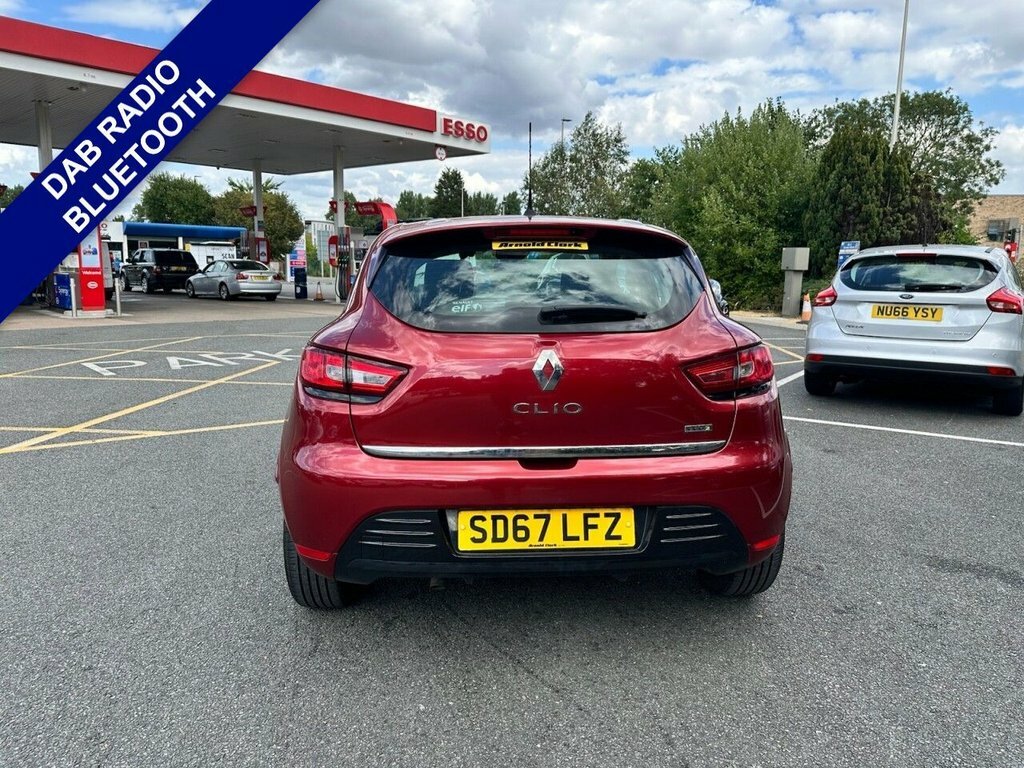 Renault Clio 1.5L Dynamique Nav Red #6