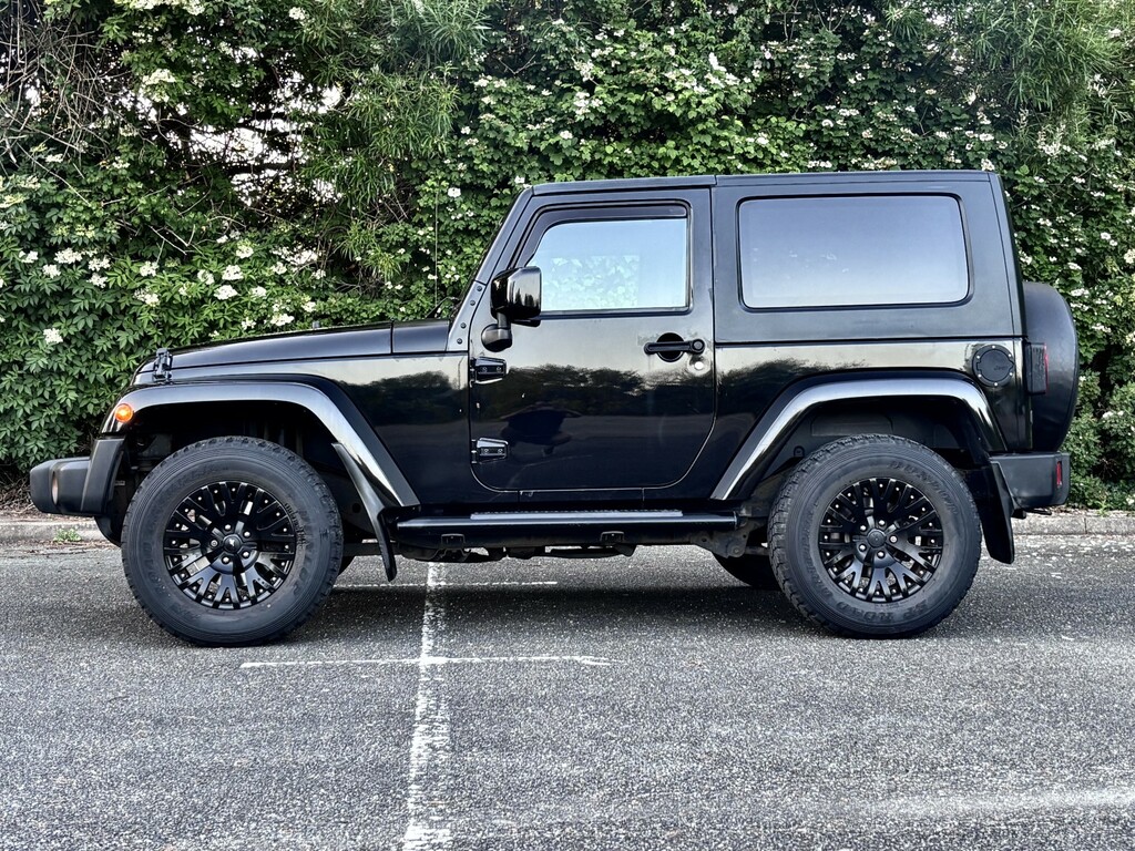 Jeep Wrangler 2.8 Crd Ultimate 201060 Black #4