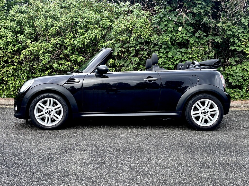 Mini Convertible 1.6 Cooper D Convertible 201363 Black #6