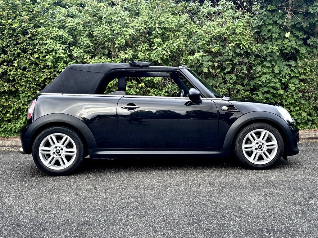 Mini Convertible 1.6 Cooper D Convertible 201363 Black #5