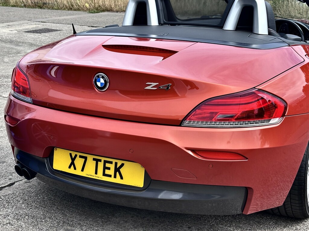 BMW Z4 2.0 Z4 Sdrive18i Roadster Orange #4