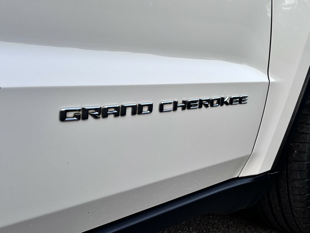 Jeep Grand Cherokee 3.0 V6 Crd Summit 247 Bhp Red #22