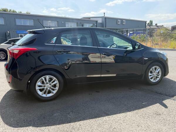 Hyundai I30 1.6 Crdi Blue Grey #10