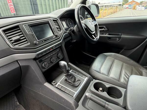 Volkswagen Amarok  Blue #20