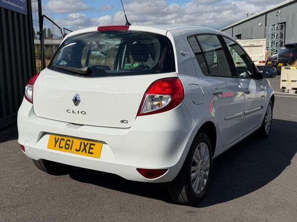 Renault Clio 1.1 Bizu 75 Bhp Silver #10