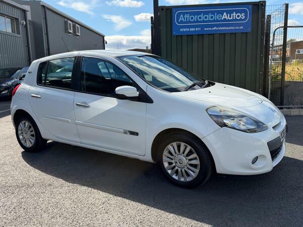 Renault Clio 1.1 Bizu 75 Bhp Silver #26